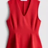 V-halset, peplum-inspirert, ermeløs topp