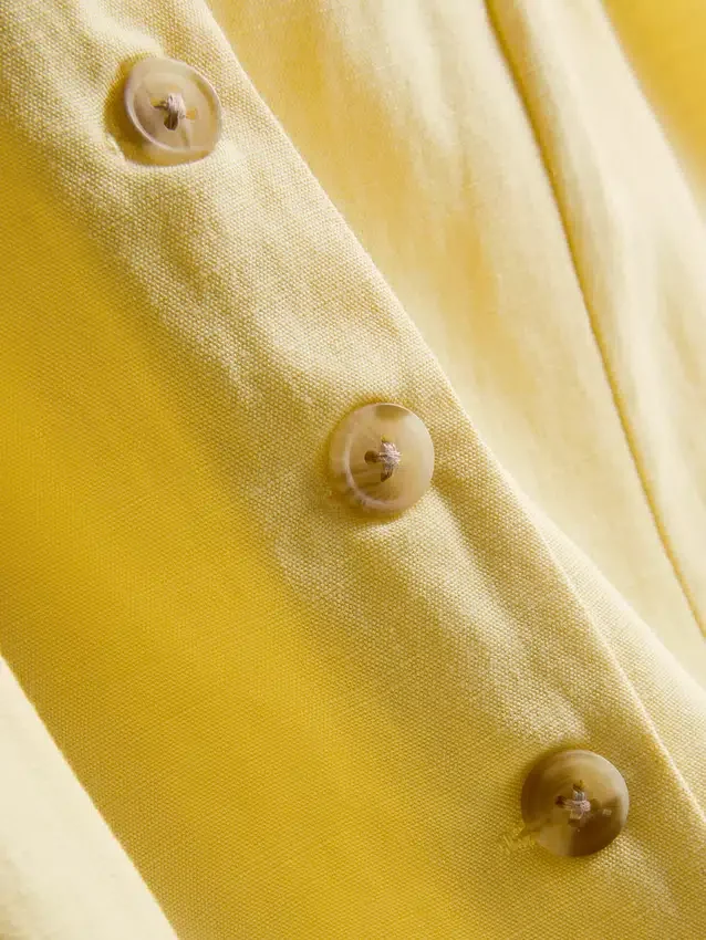 Vest i bomullsblanding med knapper