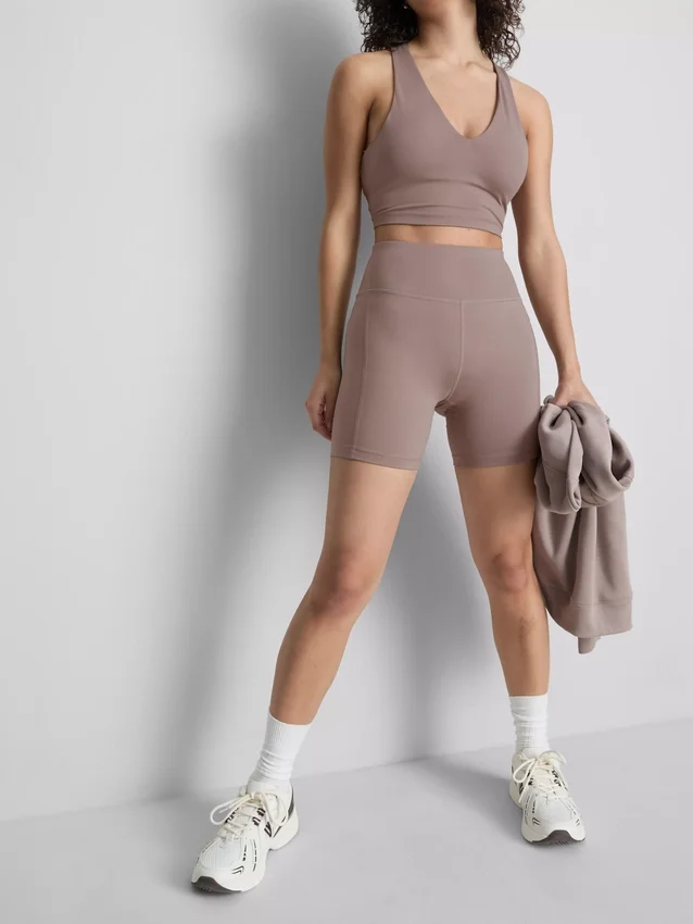 Yogashorts med høy midje