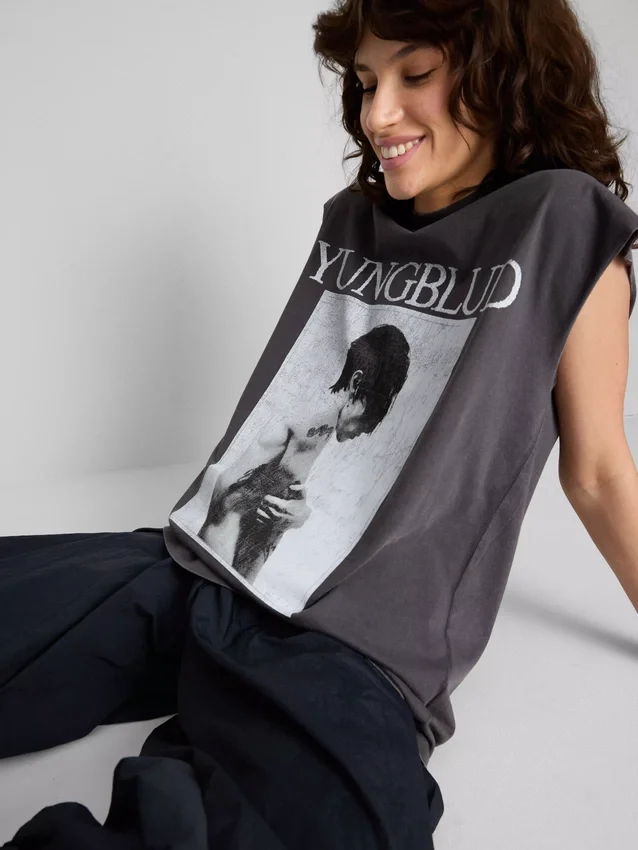 Yungblud tank-top i bomull med grafisk trykk